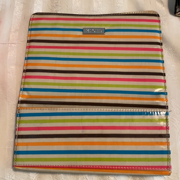 Miche Bundle-4 Magnetic Shells & 2 Bag Covers - Picture 4 of 10